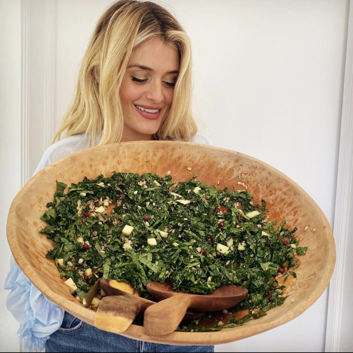 Daphne Oz Salad Bowl - driftideakit