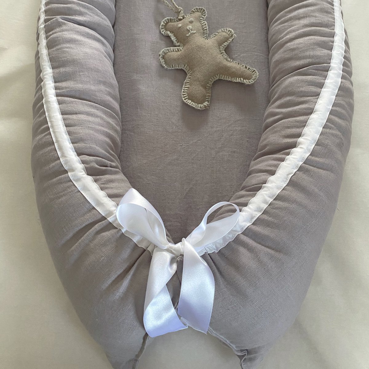 Leonora_fi's tweet photo. Unipesä matkalla uudelle omistajalleen💚

Tilaa omasi👉🏻https://t.co/1yUXJDjcwi

#babynest #unipesä #vauvapesä #vauva #baby #babyshower #madeinfinland #leonorafi #leonorafibabynest #linne #pellavababynest #pienyrittäjä #newborn #jakobstad #vauvamasu #vauva2021 #vauvanhuone https://t.co/zLjM4GBIr3