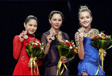 2015: long sleeves have always been favored by men, but more now women in all disciplines elect for costumes with long sleeves being implemented into their dresses being led by Elizaveta Tuktamysheva’s signature gauze sleeve dresses as she won the world championship that year.