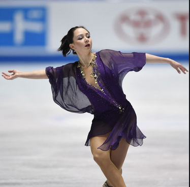 2015: long sleeves have always been favored by men, but more now women in all disciplines elect for costumes with long sleeves being implemented into their dresses being led by Elizaveta Tuktamysheva’s signature gauze sleeve dresses as she won the world championship that year.