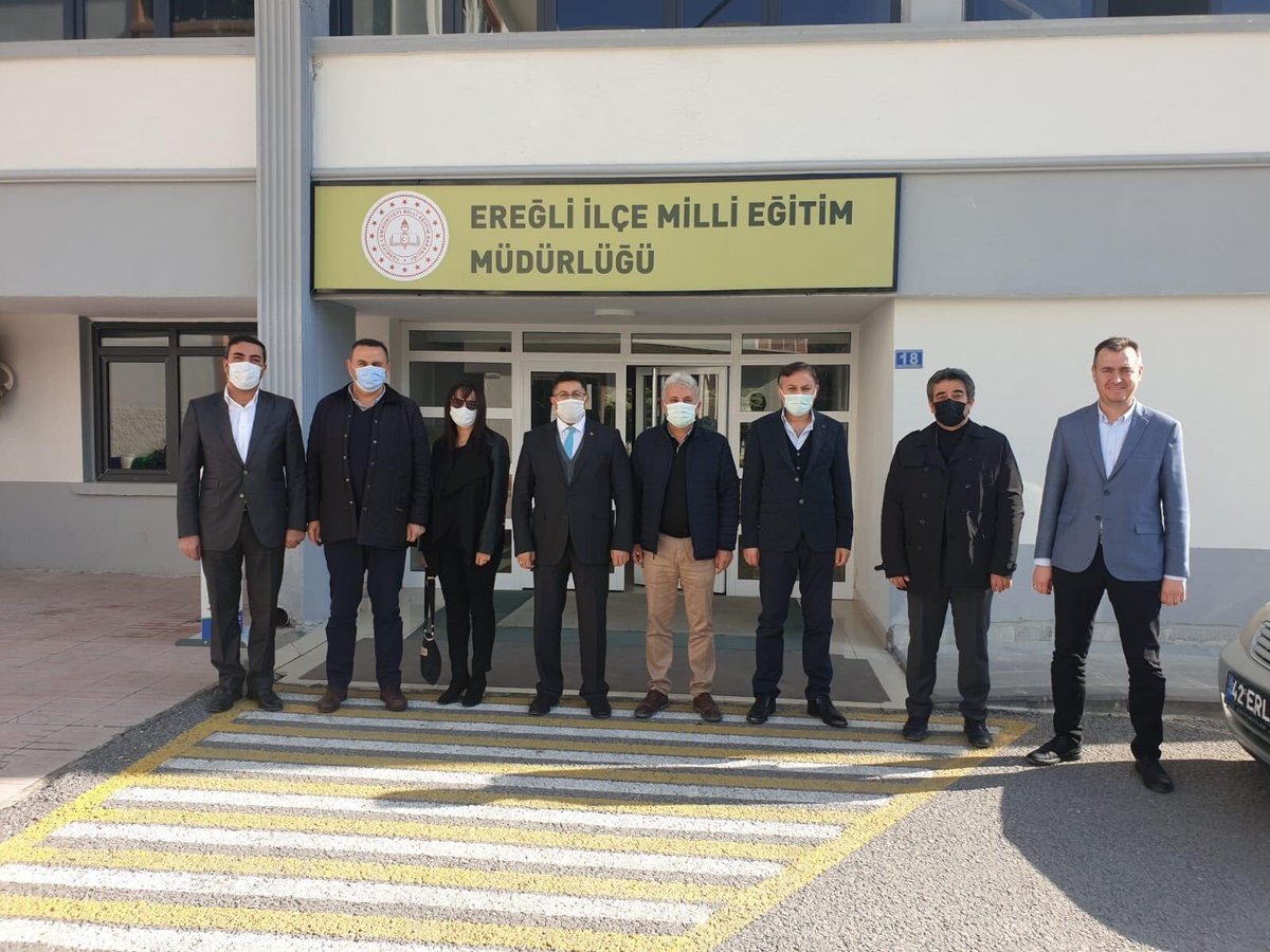 Ereğli Tic. San. Odası olarak İlçe Milli Eğitim Md. <a href="/iradetgenc42/">İradet Genc</a>‘i makamında ziyaret ettik. Nazik kabulleri için teşekkür ederiz.
Eğitim adına her daim maddi ve manevi desteğimizi ifade ettiğimiz ve son derece verimli geçen istişari nitelikteki görüşmemiz hayırlara vesile olsun.