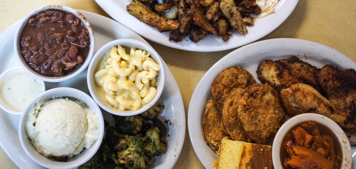 Sweet Lisa's Cafe782 E. Pine StSweet Lisa’s Cafe is a soul food restaurant serving tilapia, catfish, wings, chicken breast, and pork chops. Bring your sweet tooth, too: Sweet Lisa’s started out as a bakery and still offers a variety of sweet treats. https://www.facebook.com/Sweet-Lisas-Cafe-714043995377313/