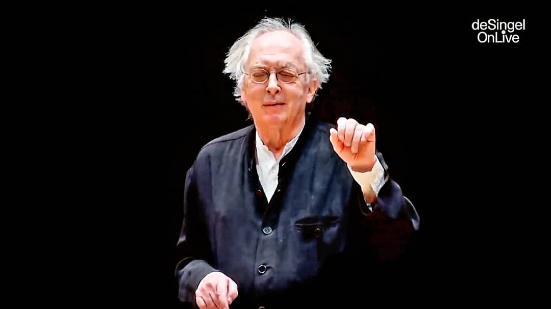 jekltwin's tweet photo. #Bach door #CollegiumVocaleGent & #PhilippeHerreweghe vanuit @deSingel Antwerpen 🎶💻🎥 #Mields @AP_Countertenor @GuyCutting #Kooij #JSBach BWV 127, 138, 161 https://t.co/zt2S7VVwJh