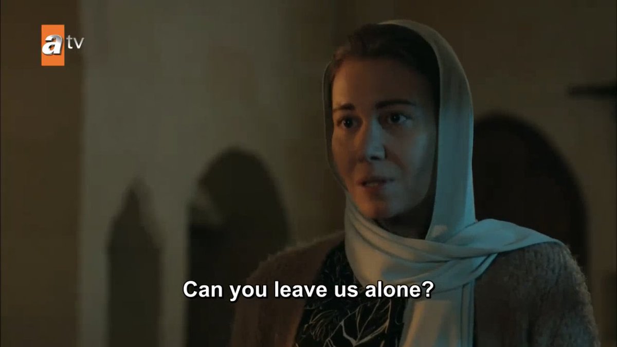 And she made herself very at home, and then became homicidal. One thing is for sure, the tension between her and Reyyan will only increase now, in a way that might get messy fast. My question is, what does she want? What is her end goal here?  #Hercai