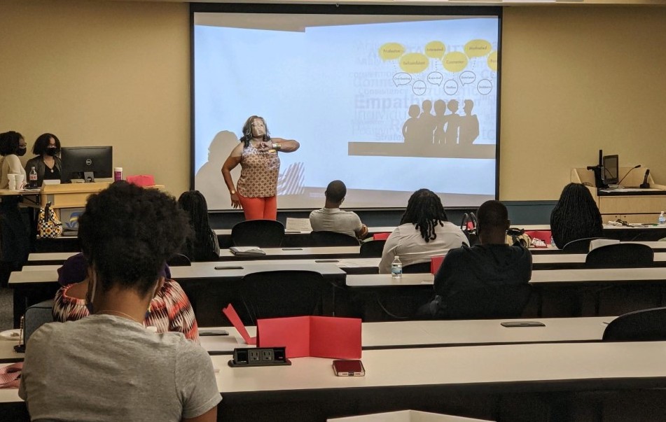 Dr. Stephanie Merrick’s fun energy is quick to bring a classroom to life. In a recent workshop for <a href="/FVSU/">Fort Valley State University</a> Fort Valley State University's Residential Leadership Community, she encouraged students to “Share It, Aim It, &amp; Claim It.” Full story: etd.gatech.edu/stephanie-merr… 
<a href="/GeorgiaTech/">Georgia Tech</a>