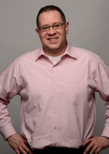 AntifaVelma's tweet photo. Carl Anthony Arriaza of Mount Prospect, IL. Founder and organizer of IGOT.

Racist, anti-Semite, Islamophobe, queerphobe, stalker, harasser, Kyle Rittenhouse supporter, and says creepy stuff about the bodies of minors. The kind of guy that threatens people with photos of his gun. https://t.co/ILSoa8A6XX