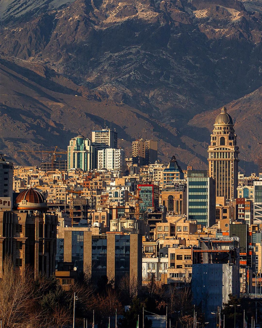 Тегеран. Tehran. Tehran 2021. Тегеран фото города 2020. Тегеран фото 2021 года.