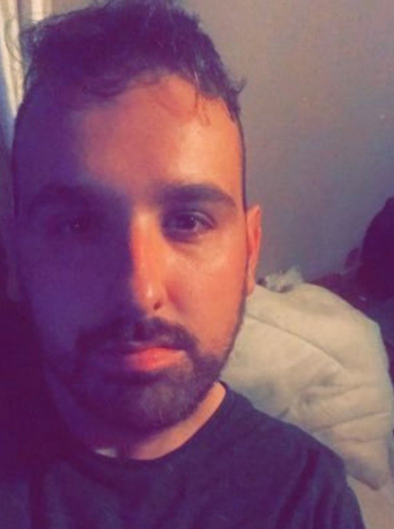 Let's start here.Joe lives in Crawley, he is a driver by profession, and his date of birth is 07/01/91. @chelseafc know who this man is.If the club really think something needs to change, give  @metpoliceuk info leading to this man's conviction, and I'll donate £1000 to charity.