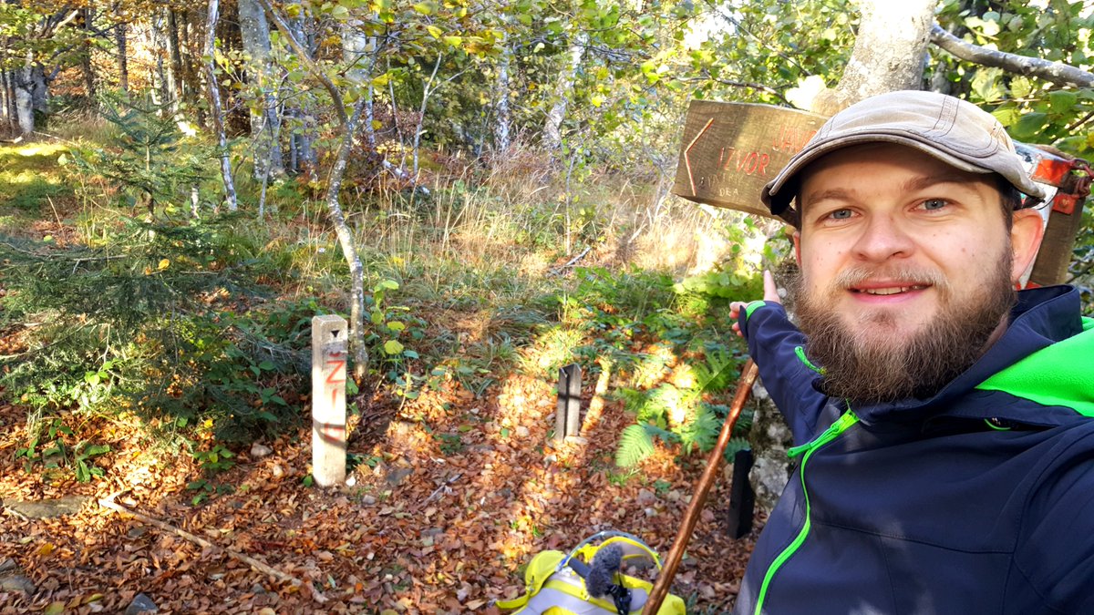 RobertNuli's tweet photo. Vrh 45 Javorova kosa 1015m Gorski kotar https://t.co/YCT4063QIp #javorovakosa #gorskikotar #ravnagora #planinarenje #svihrvatskivrhovi #robertnuli #planinar #hiking #hikingincroatia #croatia #croatiafulloflife #croatiafullofnature https://t.co/vLKGgJQR48