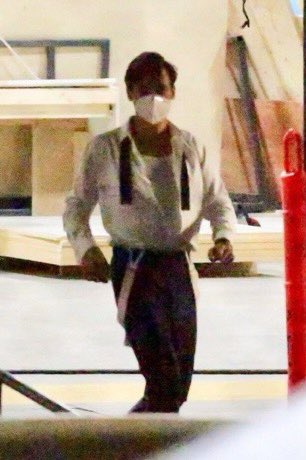 Every Harry Styles set photo we have gotten to date a very long but needed thread