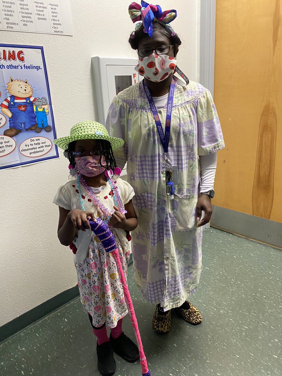 MrsWitt813's tweet photo. We have made it through 100 masked days of school #80moretogo #persevere #100dayssmarter @JustES_STEM https://t.co/ps8YaMii9A
