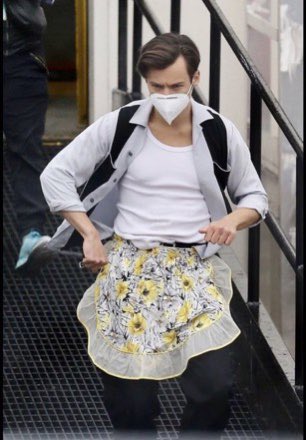 Every Harry Styles set photo we have gotten to date a very long but needed thread