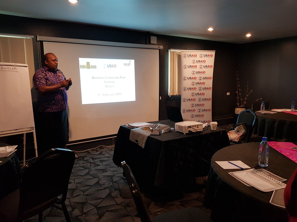 fcef_fiji's tweet photo. USAID Climate Ready - Business Continuity Plan training in Navua with SMEs, being conducted by FCEF trainer Waisea Vosa.
#USAID
#FBDRC https://t.co/b8TtGTufdA