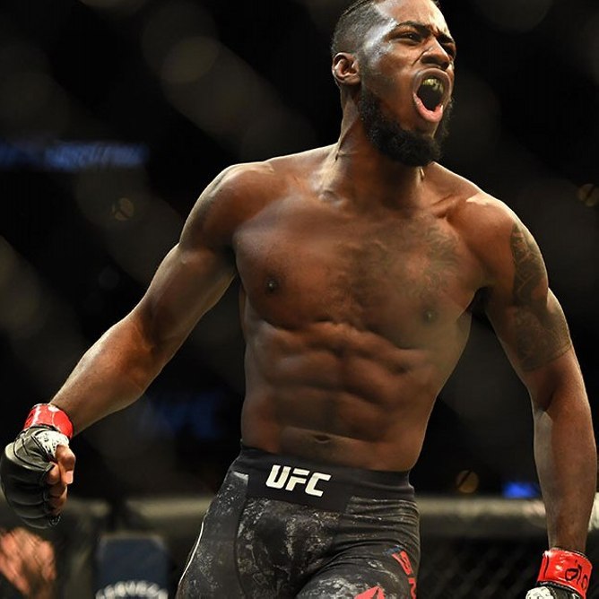 After 1.5yrs away from the fight game for injury recovery, highly touted prospect and Drink HRW Warrior Devonte Smith is FINALLY set to make his walk in the octagon this Saturday. Devonte squares off with Justin Jaynes this Saturday. Tune in to ESPN+, 5 p.m. ET to cheer him on!
