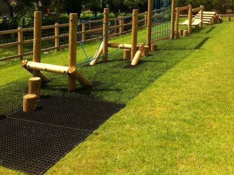 MaxPlayFit's tweet image. RT @GrassmatsUsa
Once the mats have been laid, you just sit back and wait for the grass to grow! #grassmatsusa #watchthegrassgrow #natural #hightraffic grassmatsusa.com