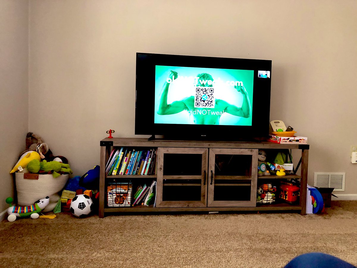 stevenbabcock's tweet photo. Priming my mind to effectively plan my efforts to assist older adults, especially those living the 1-RM life.  Movement snacks included to boost oxygenation to the brain. 🧠 💪🏼#OldNotWeak #1RMLiving #APTACSM #LearnFromHome #DadLife @DustinJonesdpt @christinanowak3 https://t.co/SD2ffBGsi2