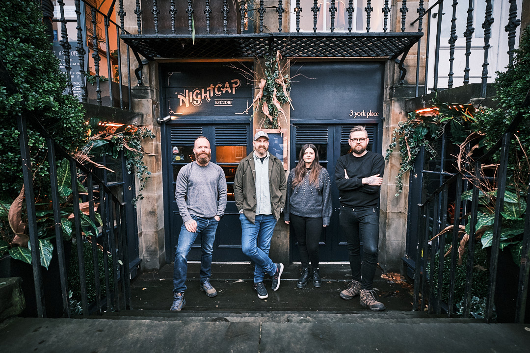 supdrinks tweet media