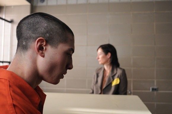 Эзра миллер 2011. Эзра миллер we need to talk about kevin. «что-то не так с кевином» линн рэмси. We need to talk about kevin 2011. Что-то не так с кевином (2011).