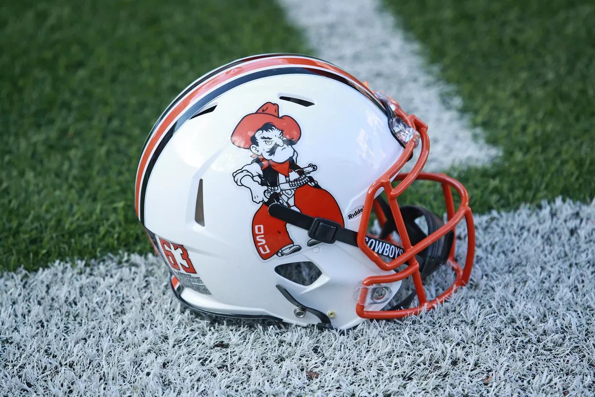 After a great talk with @JoeReynoldsOSU I am blessed to receive the opportunity to continue my academic and athletic career at Oklahoma State University #gopokes🟠⚫️<a href="/CowboyFB/">OSU Cowboy Football</a> @coachericj221 <a href="/DCSChargers/">Dallas Christian</a>