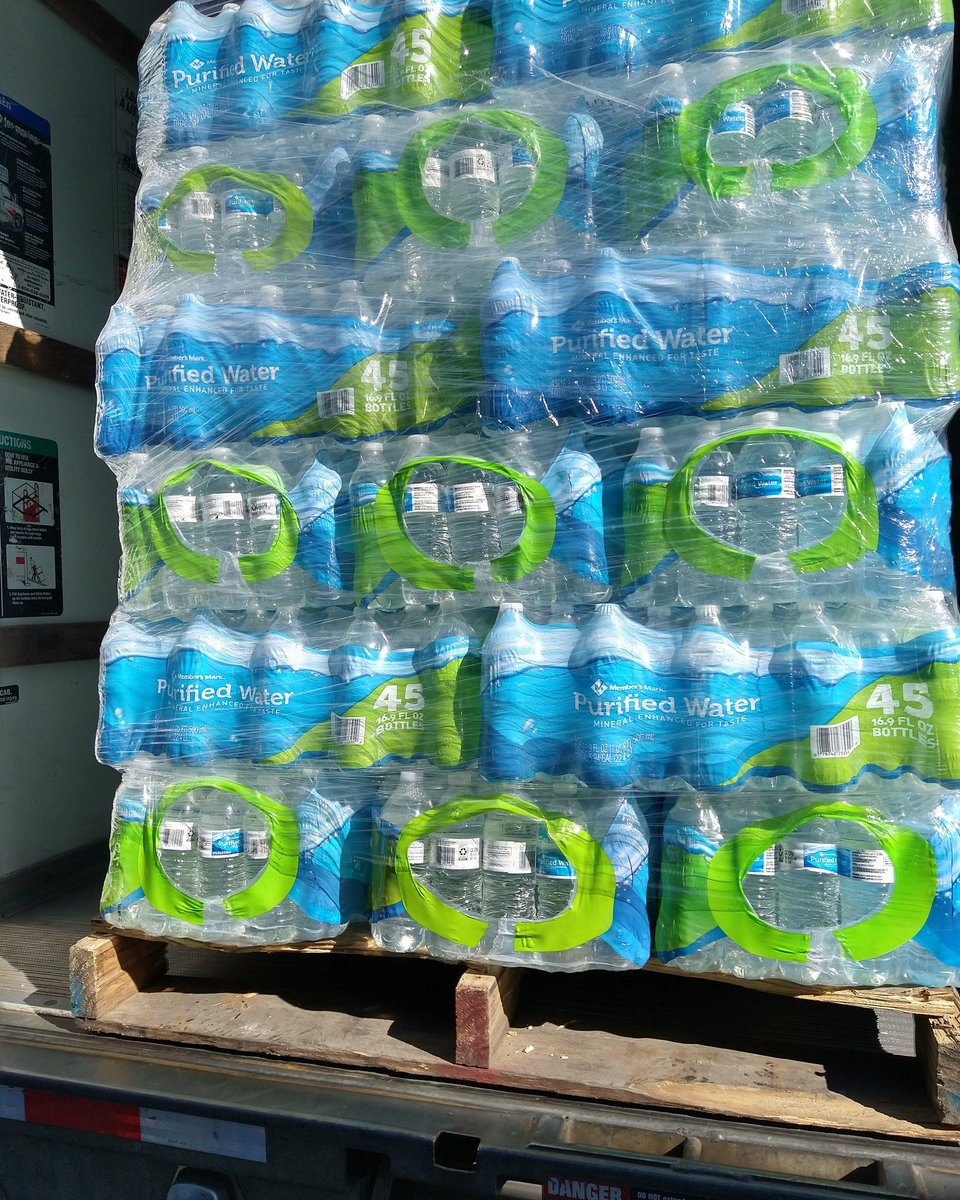 LevelUp_Camp's tweet photo. It's Almost Friday! Free Water from
 12PM-2PM at
1123 Lamanche St. New Orleans, La 70117. Feel free to Stop By, See You Soon! 

#TheLevelUpCampaign #TheLevelUpCamp #LUC #TheCrisisProgram #neighborhood #Community #Love #TheLowerNine #TheNinthWard #L9 #TheLowerNinthWard https://t.co/t9Yj1QKCqh