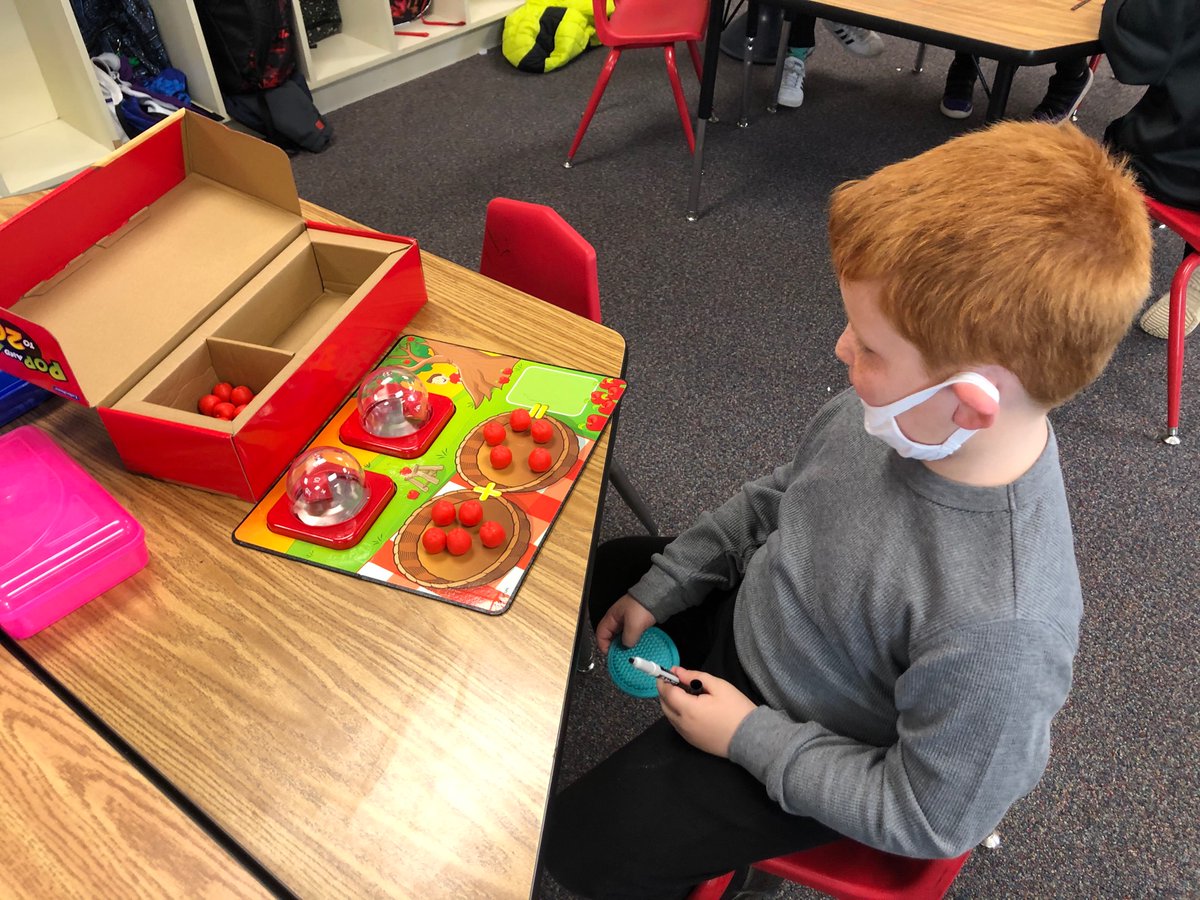 priceja11's tweet photo. Doing some math stations @AnadarkoSchools https://t.co/G2nv89yWYf
