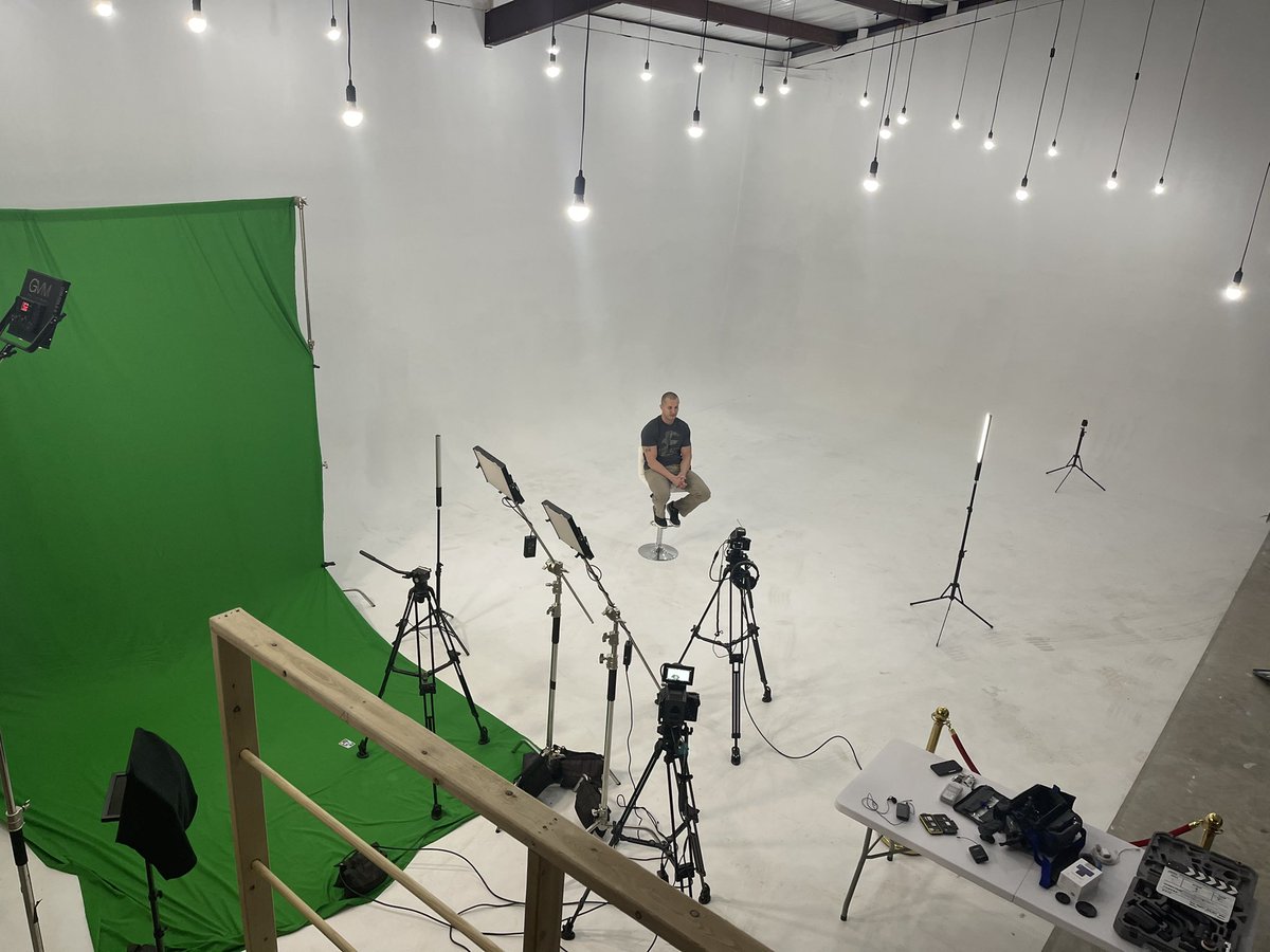 CompleteDFW's tweet image. Getting busy in studio at clp studios