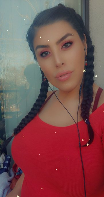 Let's have a Valentine's Day FuckFest? https://t.co/WNw8takt6d<a href="/tag/happyanniversary"class="tags"><span>#happyanniversary</span></a>