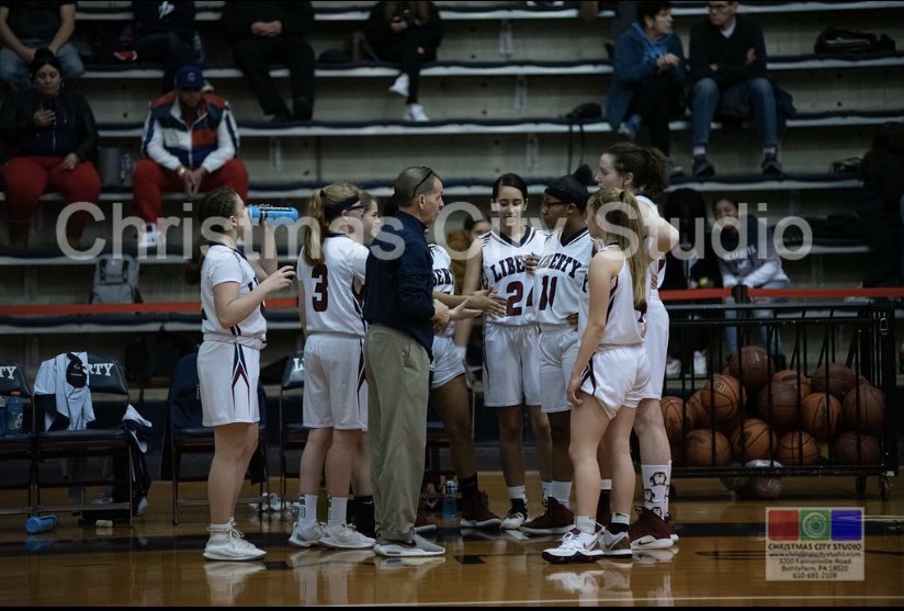 Layla Orth tweet media