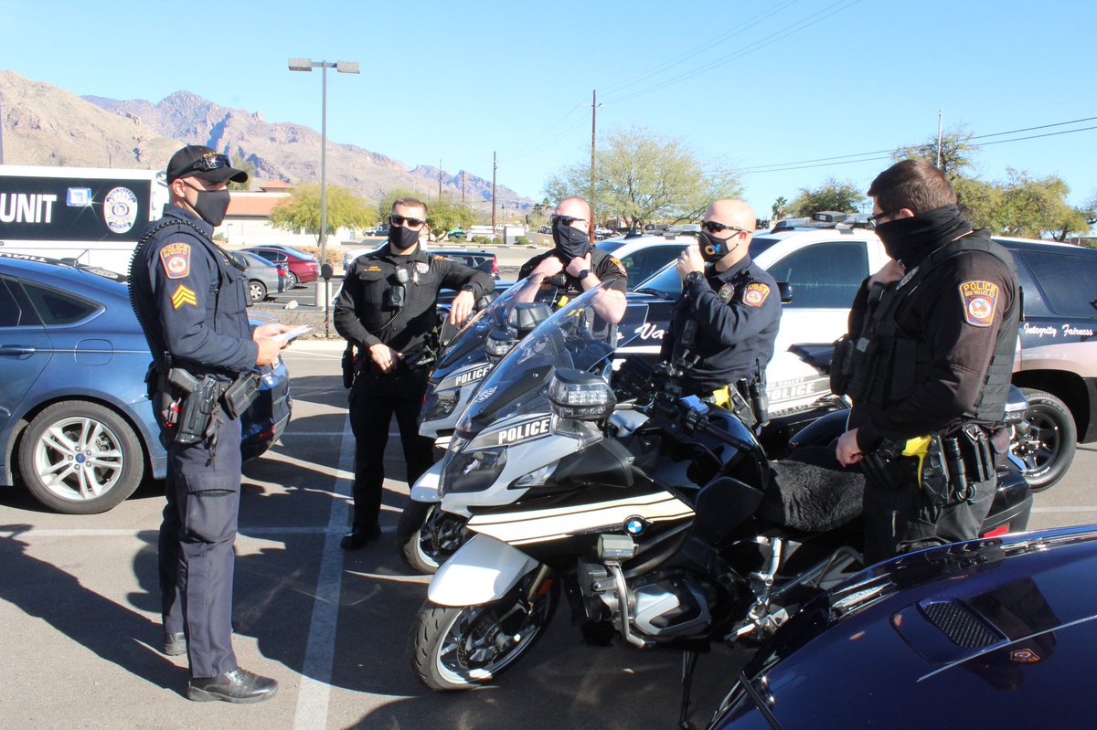 OroValleyPD's tweet photo. Watch out! HiVE has begun &amp; they are caffeinated! 
Units will be in the area of Oracle from Magee-Suffolk pulling traffic for violations. The goal of HiVE is lower # accidents/violations in this area. Pay attention &amp; stay safe! #StartedwithABang #Orovalleypd#KeepingItSafe https://t.co/WDXtXREVRg