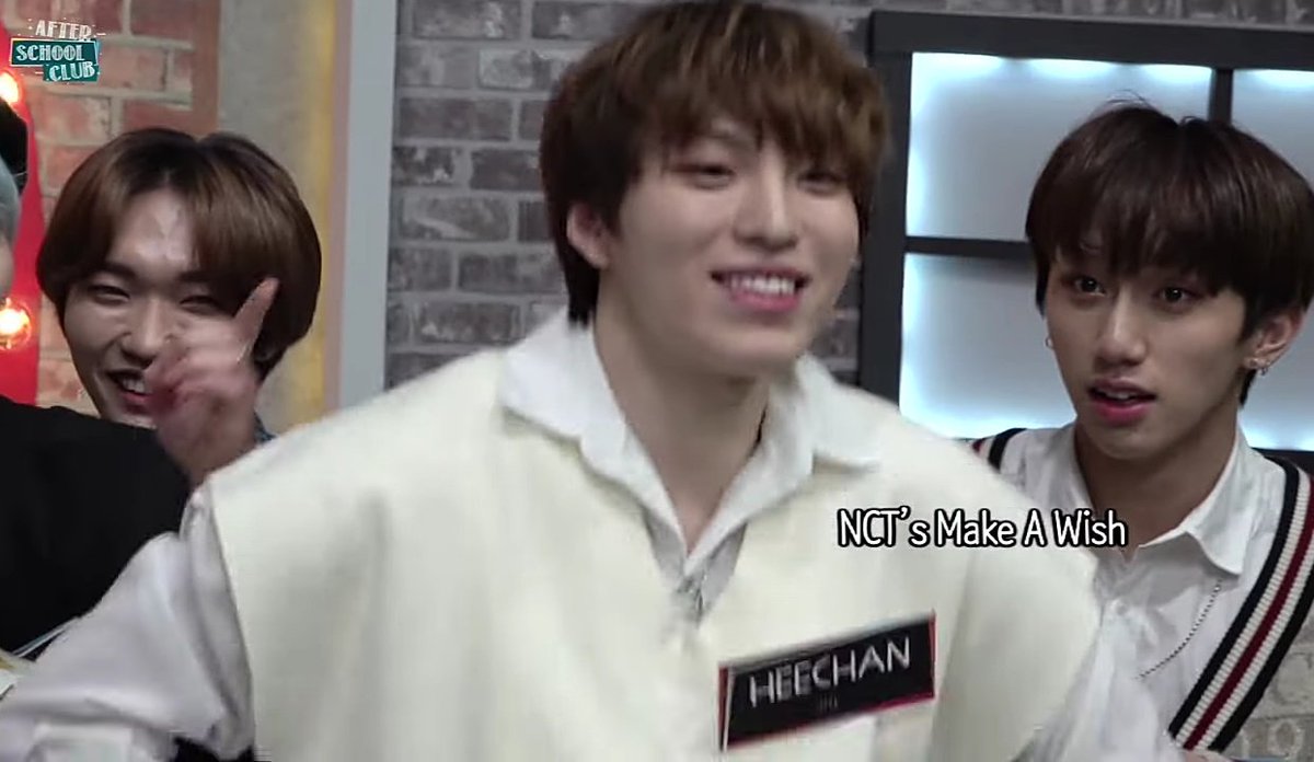 dkbflex's tweet photo. @arirang_ASC @DKB_BRAVE my memorable moment is when heechan was happy to guess the song but he didn't say the name right so GK took the opportunity and got his snacks π
#Behind_ASC #DKB_ASC @DKB_BRAVE https://t.co/ohbn8sQliW