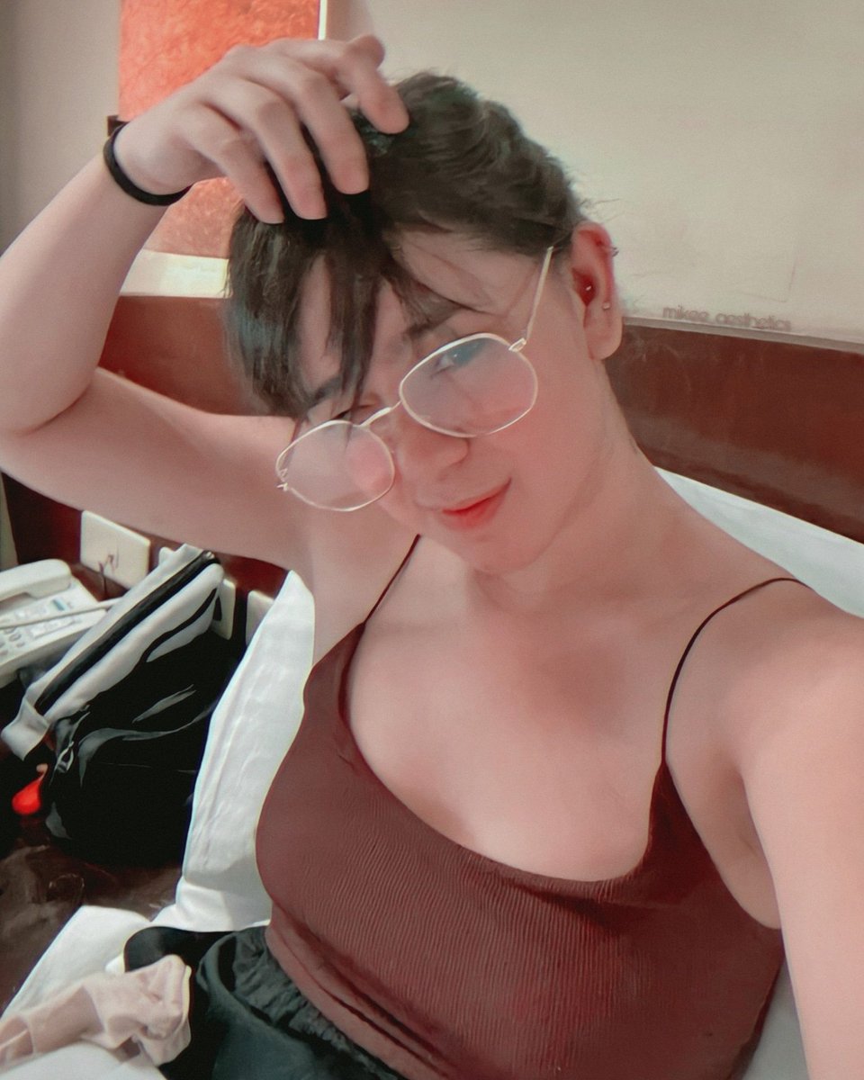 pretty 😍

<a href="/mikeequintos/">Mikee Quintos</a> | 📸 #MikeeQuintos