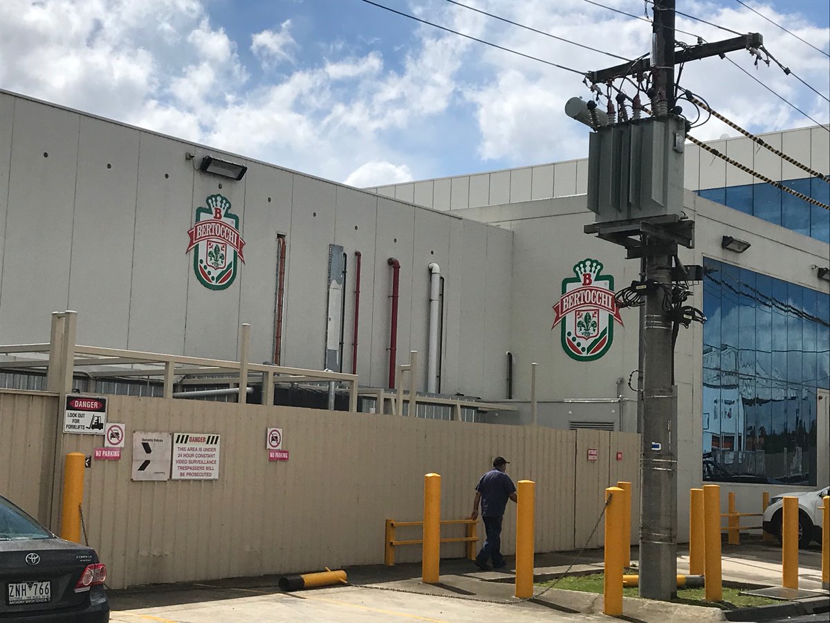 Victoria’s largest meatworks cluster was at Bertocchi in Thomastown in the Northern Suburbs. This cluster led to 211 infections and given its size its easy to see why.