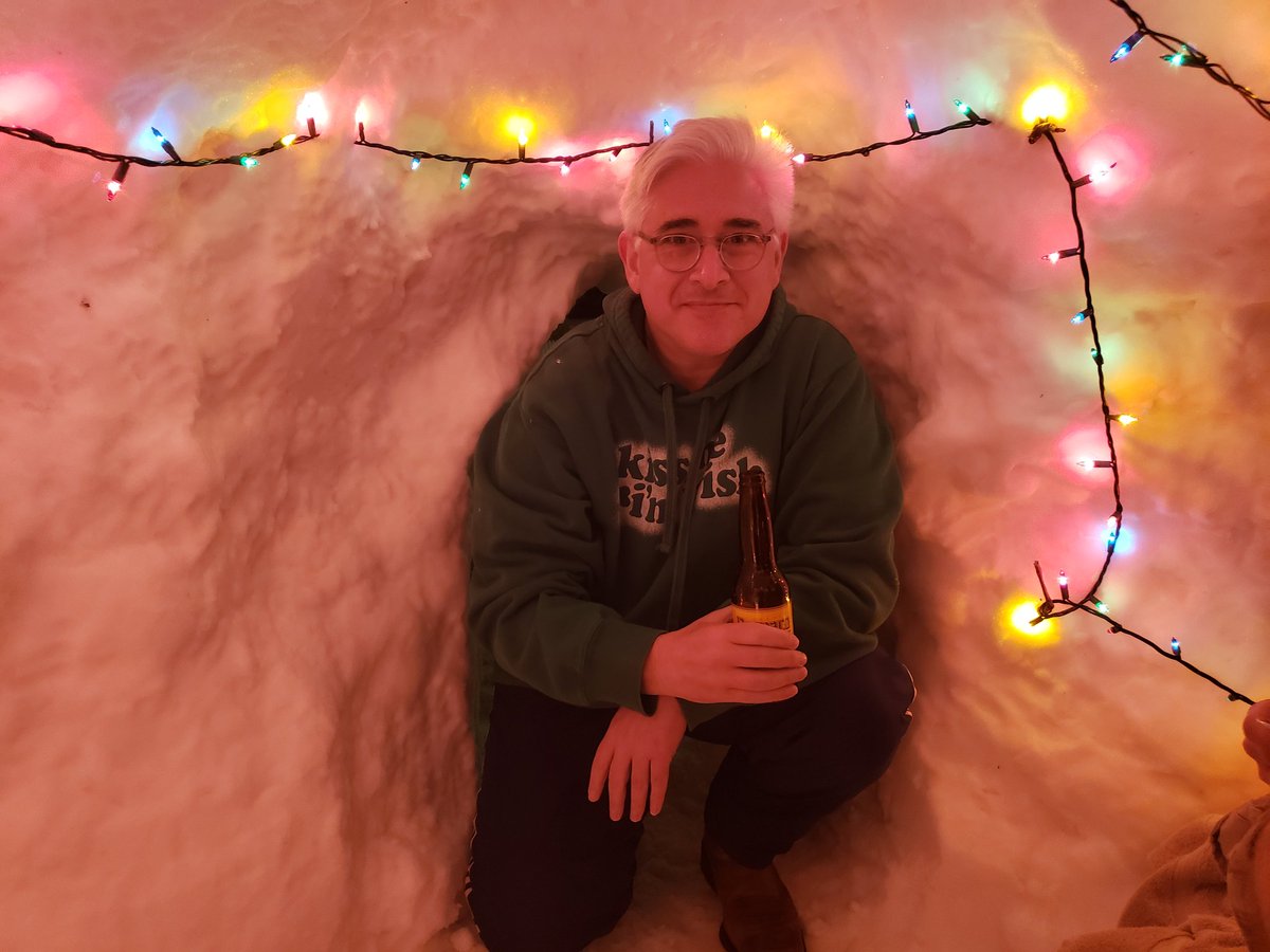 Pizza & Beer in the igloo!
