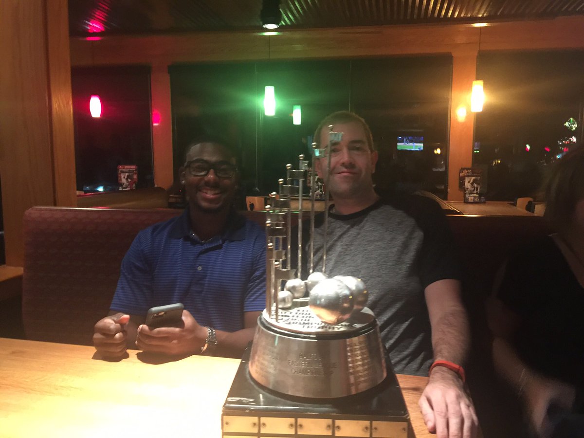 Kel Varnsen tweet media