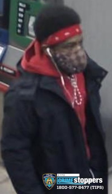NYPDTransit's tweet photo. Please help us identify this person, wanted for questioning in connection to an assault with a razor at the First Ave / 14th St station on the L line in Manhattan yesterday- Call @NYPDTips at 800-577-TIPS with any information (888-57-PISTA for Spanish) https://t.co/DYQKEzpXCd