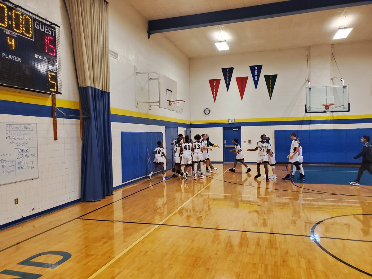 FMS_Vikings's tweet photo. Finland Middle School wins the 7th grade tournament!  29 to 15.  Go Vikings! https://t.co/nqIGpat9tt