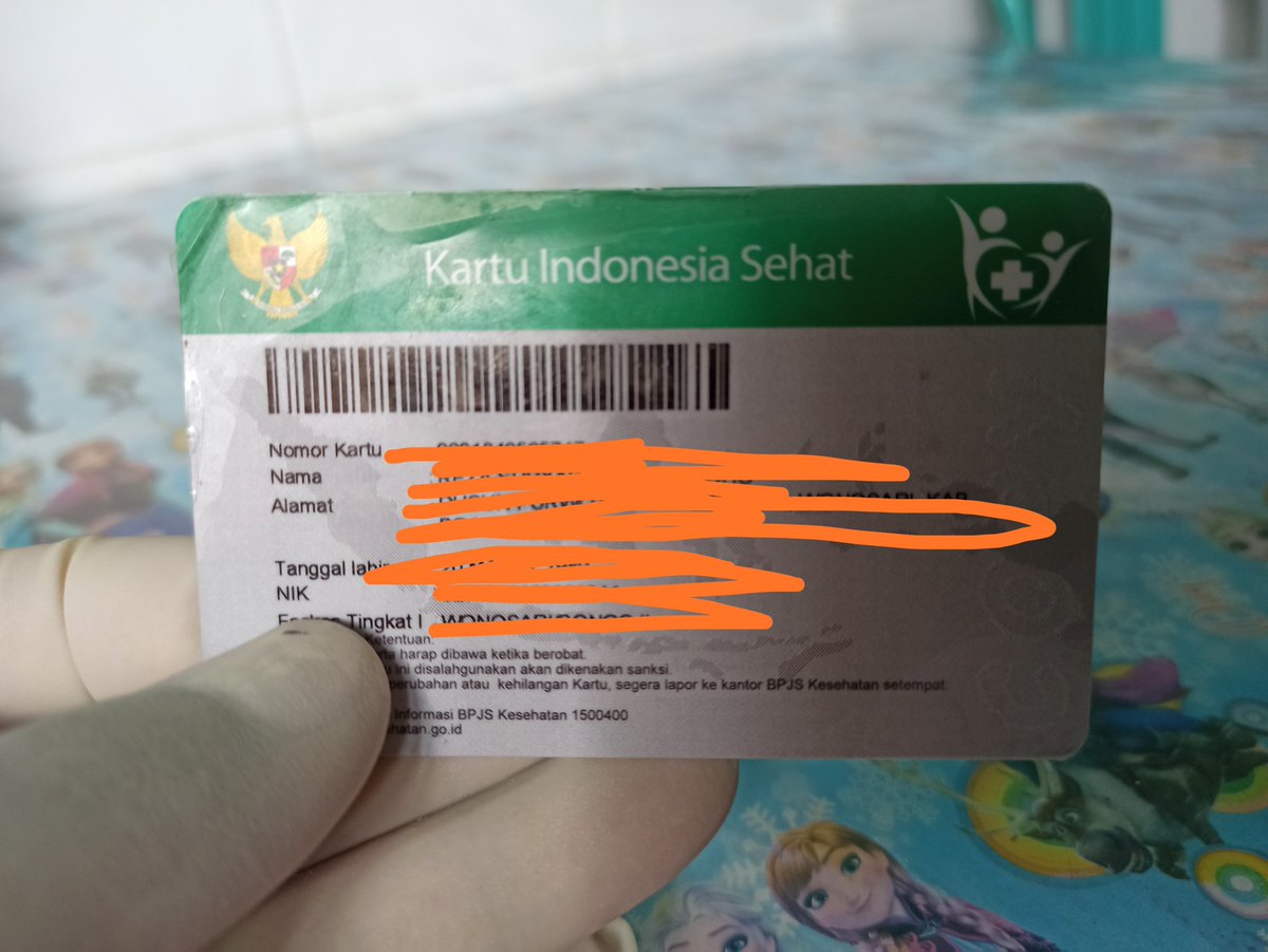 rezaspn's tweet image. Kapan ya barcode di kartu BPJS ada mesin scannya? Jadi tinggal scan, keluar status aktif apa nggak 🙄