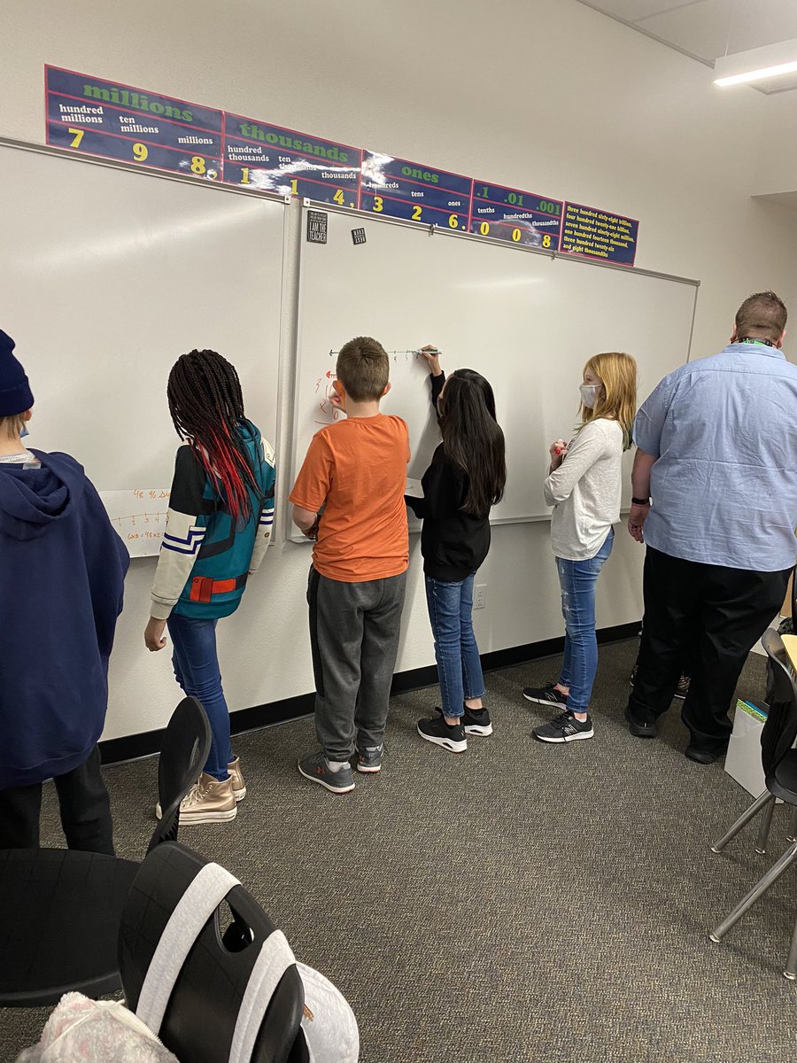 stacyhumphreys2's tweet photo. #vnps Using vertical learning spaces is so engaging for my students! Bulletin board paper from Really Good Stuff is nice to have on the walls. Easy to write on and wipe off. https://t.co/GSjVc6mXYC