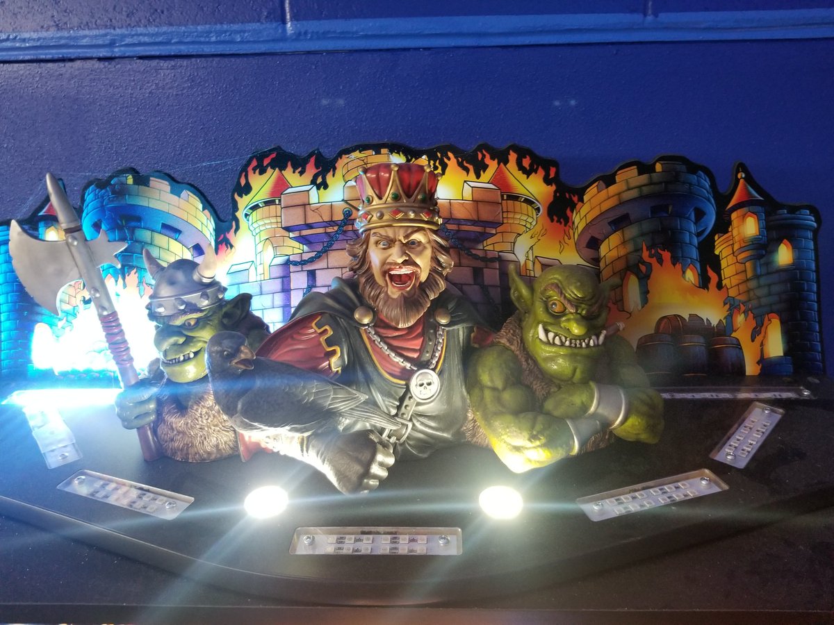haven_arcade's tweet photo. Medieval Madness!!!
#nerdhavenarcade #pinballtopper #medievalmadness #retroarcade
#pinball #arcade #royaledition https://t.co/H6lJ5YiMZQ