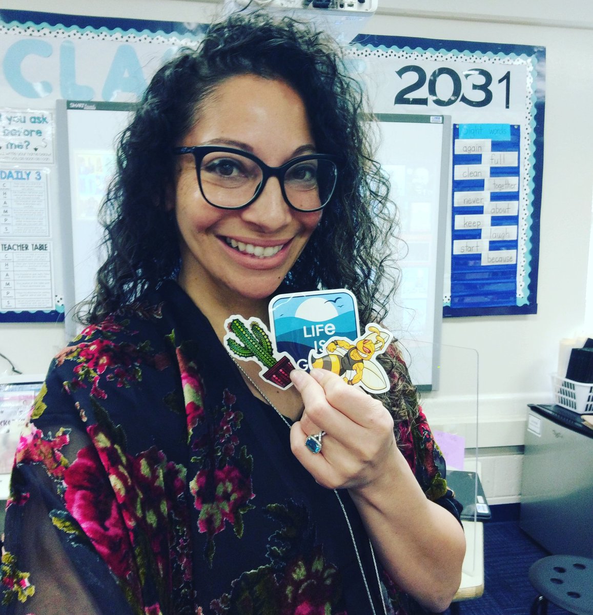 CraftsAndClass's tweet photo. My kiddos are loving these stickers for their chromebooks and water bottles.

#goalgetters #studentgoals #vinly  #vinlystickers #studentengagemet #iteach #iteachsecond #iteachsecondgrade #datatracking #blackhistorymonth  #teachersfollowteachers 
@HEBStonegate https://t.co/o6EeCltCLJ