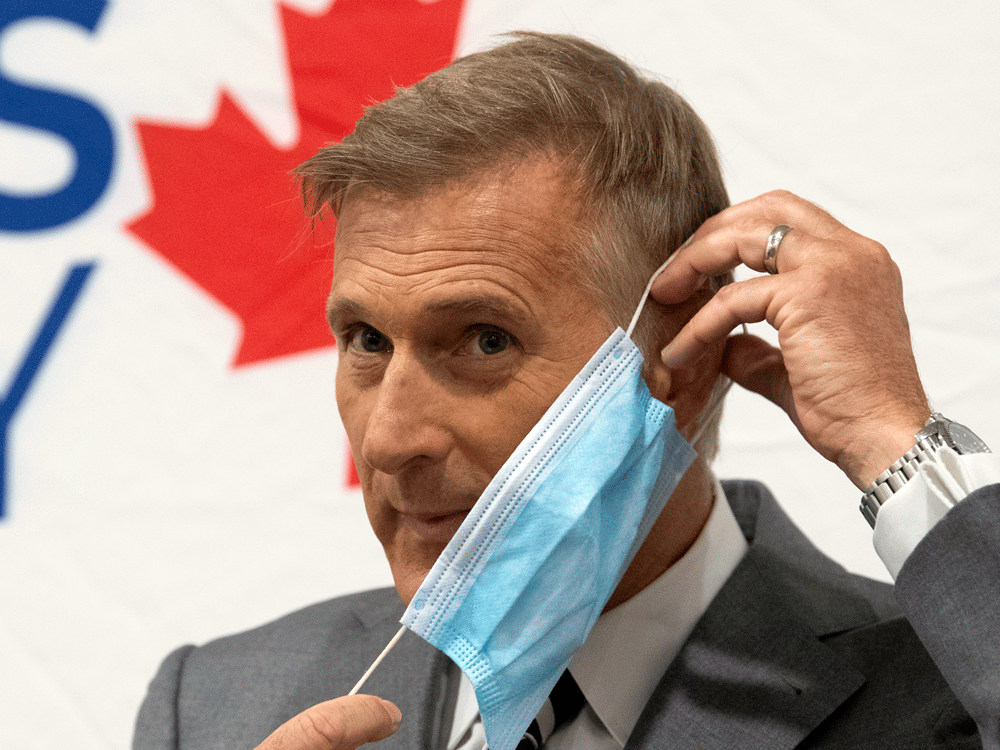 Maxime Bernier denies he ignored mask rules on Air Canada flight or was fined