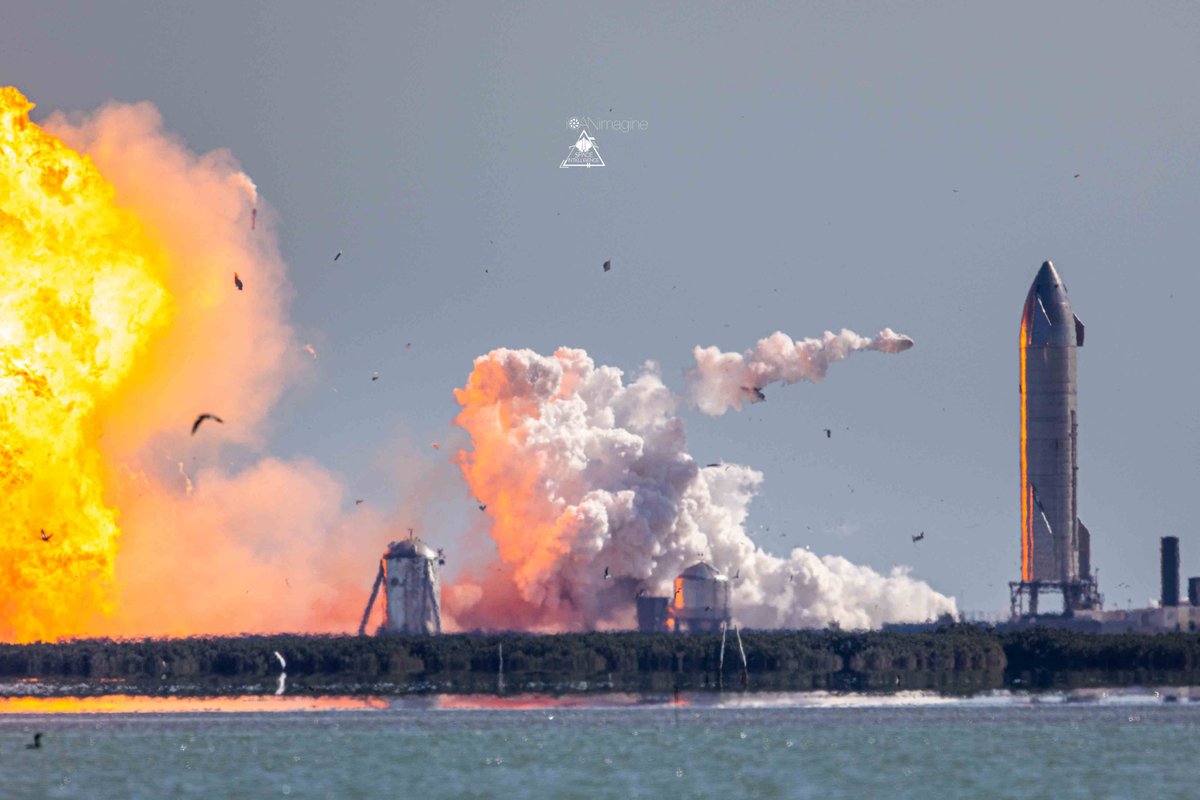 cnunezimages's tweet image. I was Blown Away !   -  @elonmusk

#SN9 #SN10 #SpaceX #Starship #BocaChicaToMars 
#iCANimagine LLC  @SpaceIntellige3

Image Taken: February 2, 2021

patreon.com/cnunezimages

CNunezIMAGES.com