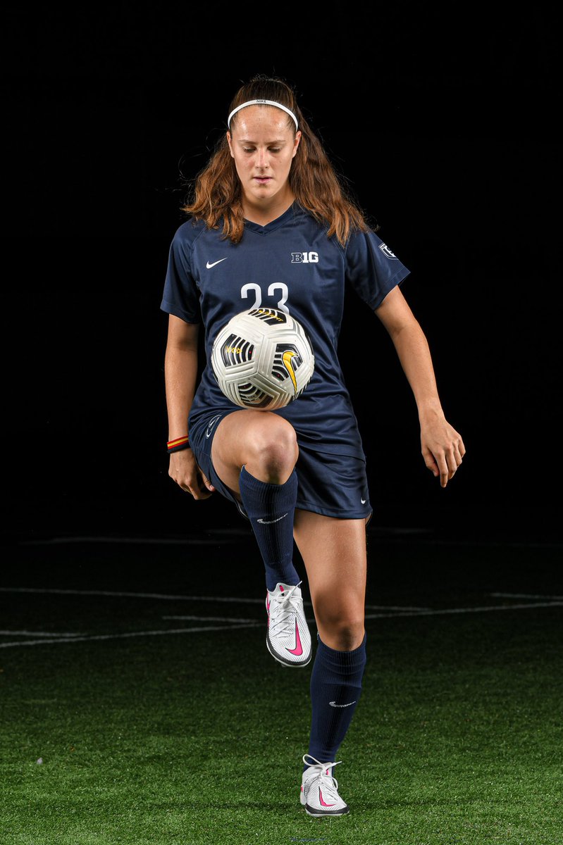 PennStateWSOC's tweet image. More preseason nods from @TopDrawerSoccer as @sscofff was named to the First Team Preseason Best XI and @Alonso_Eva2 was named to the Freshman Best XI.
