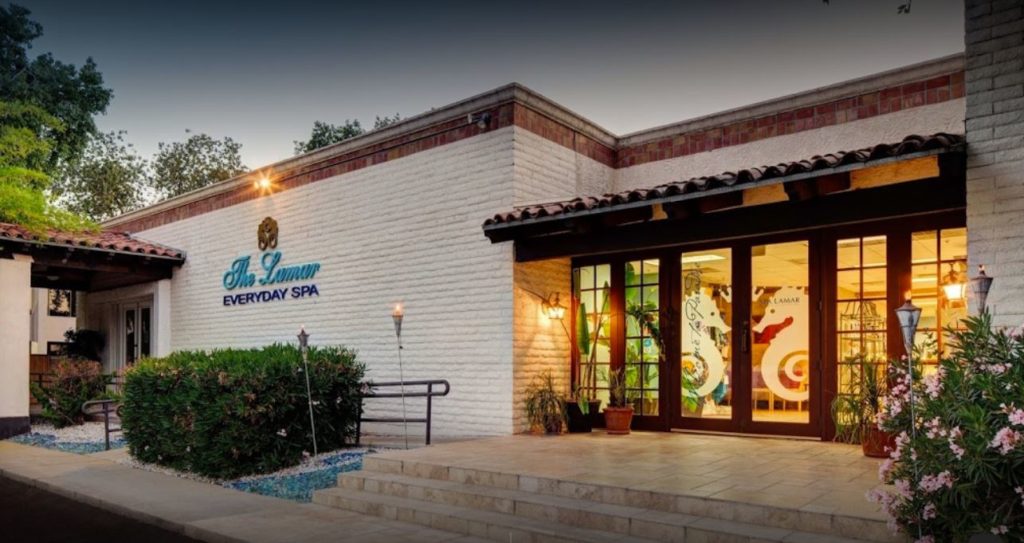 The Arabian Horse Show and 10 Fun Things To Do In Scottsdale This February
At #9 is The Spa Lamar
Relax and unwind at night, Perfect place to tone up, slim down, or just chill out. Find your bliss and maybe some new friends too. To know more, go to ow.ly/darl50DjkHZ