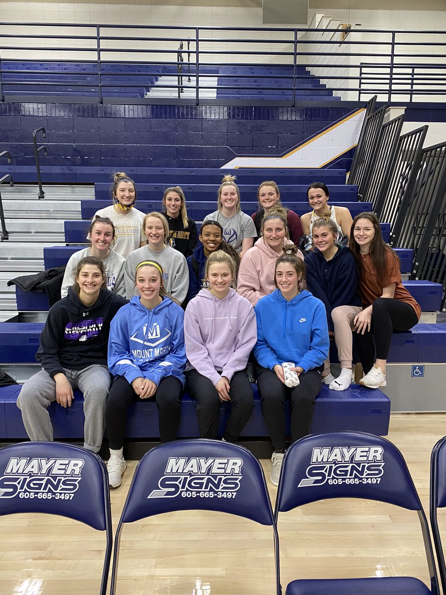 It’s a great day to be a Lancer! This crew won their 5th game in a row tonight over Dordt JV 59-45!