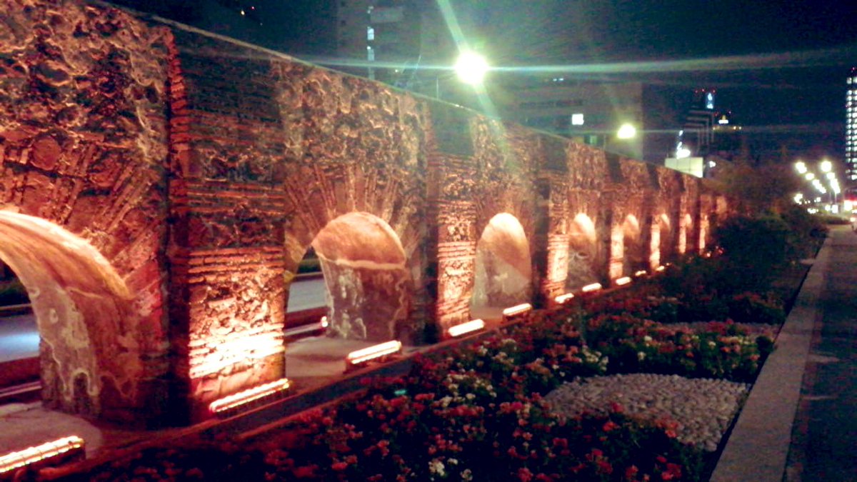 SOBSECDMX's tweet image. Iluminamos de naranja monumentos y edificios emblemáticos de la capital con motivo del Día Mundial contra el Cáncer. 🔶