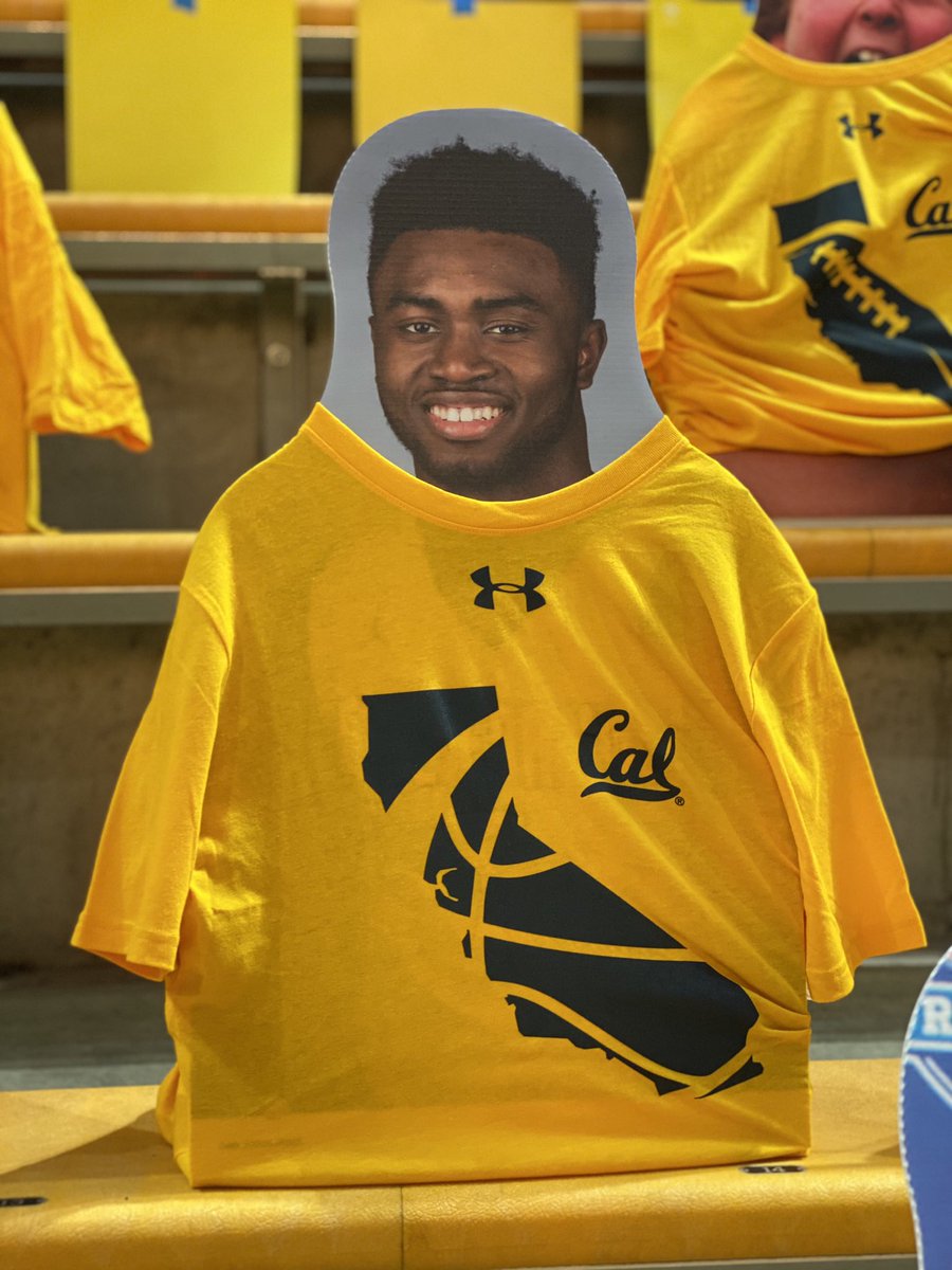 CalAthletics's tweet image. 🟡 GOLD OUT x JB 🟡

RT THIS FOR A CHANCE TO WIN A FREE T-SHIRT!!
