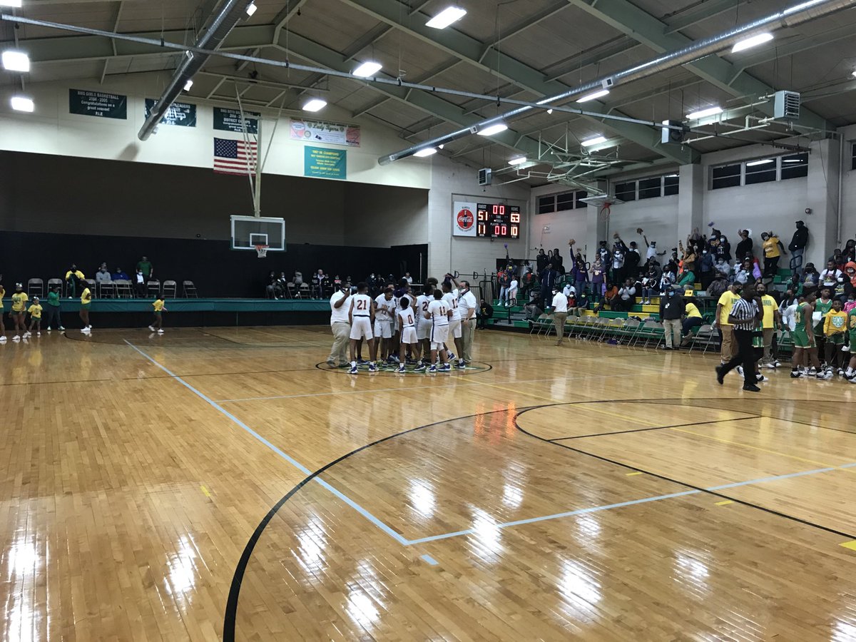 AthleticsFCPS's tweet photo. Awesome night for the CHAMPIONS West Jr. High! Beat Bolivar in their house 64-48! ⁦@Supt_Hamlett⁩ ⁦@johnvarlas⁩ https://t.co/KbuXu2xpxt