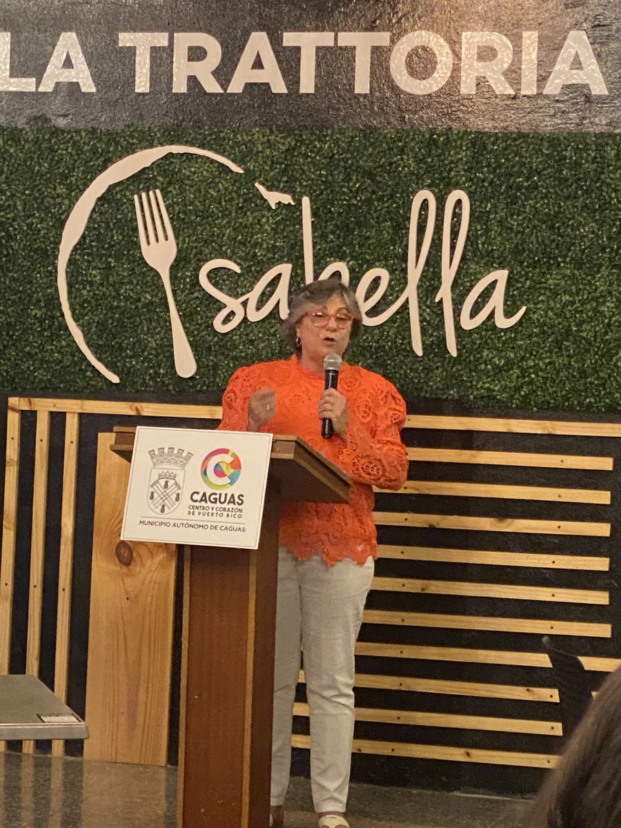 consultcompr's tweet photo. Compartiendo con Daisy Espinet en la inauguración y bendición de su restaurante Isabella La Trattoria.

Del Municipio de Caguas Rubén Redondo, Ivette Ramírez y Daisy. 

El alcalde William Miranda Torres participó del acto inaugural. #ApoyaLosNuestros https://t.co/jDLr4XMgah