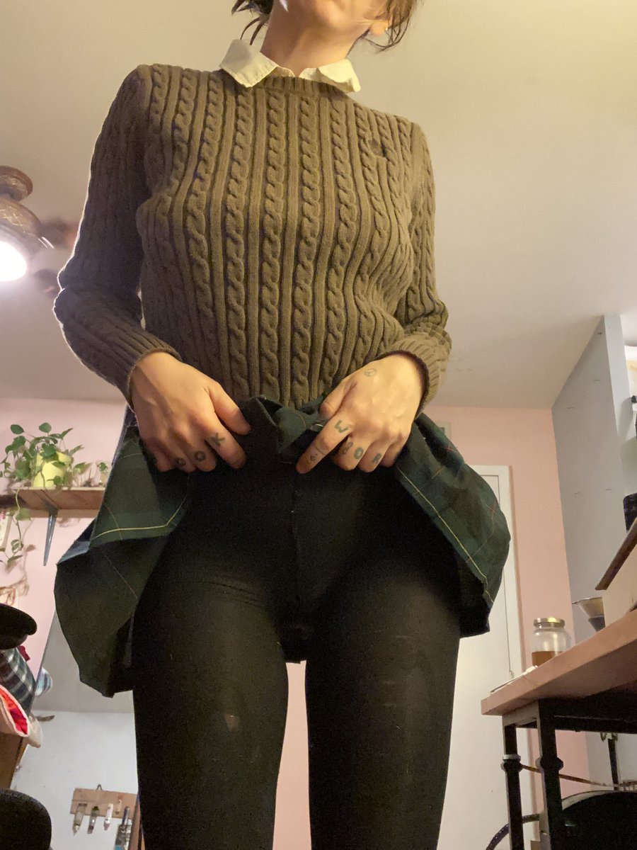 b r i t t a n y tweet media